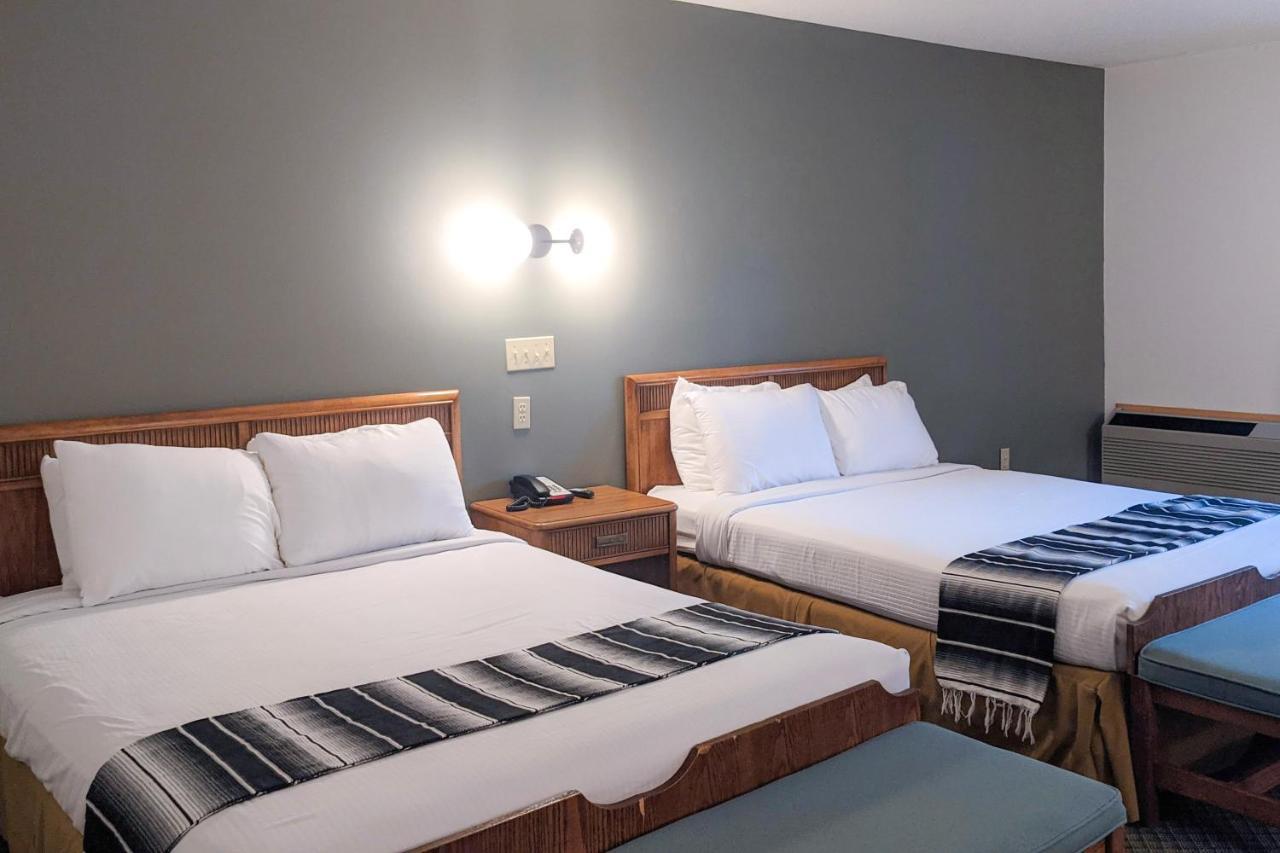 Catskill Mountain Lodge Palenville ภายนอก รูปภาพ